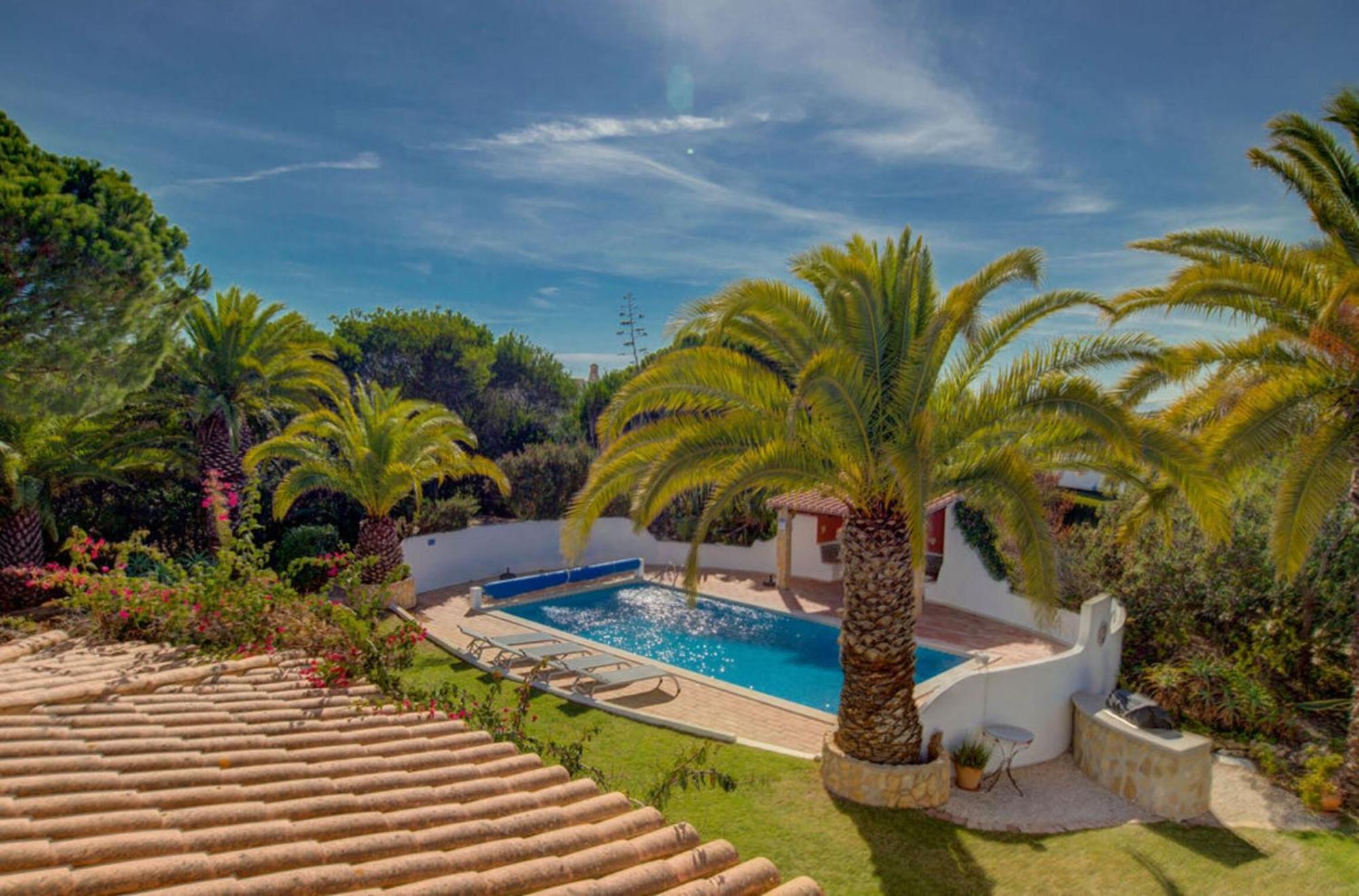 Villa Barlavento - Stunning 4-Bedroom Villa With Tennis Court Καρβοέιρο Εξωτερικό φωτογραφία